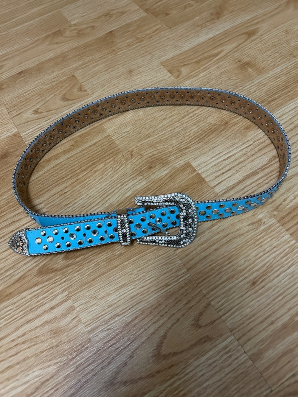 Turquoise Studded Western-Style Women's Belt with Rhinestone Buckle